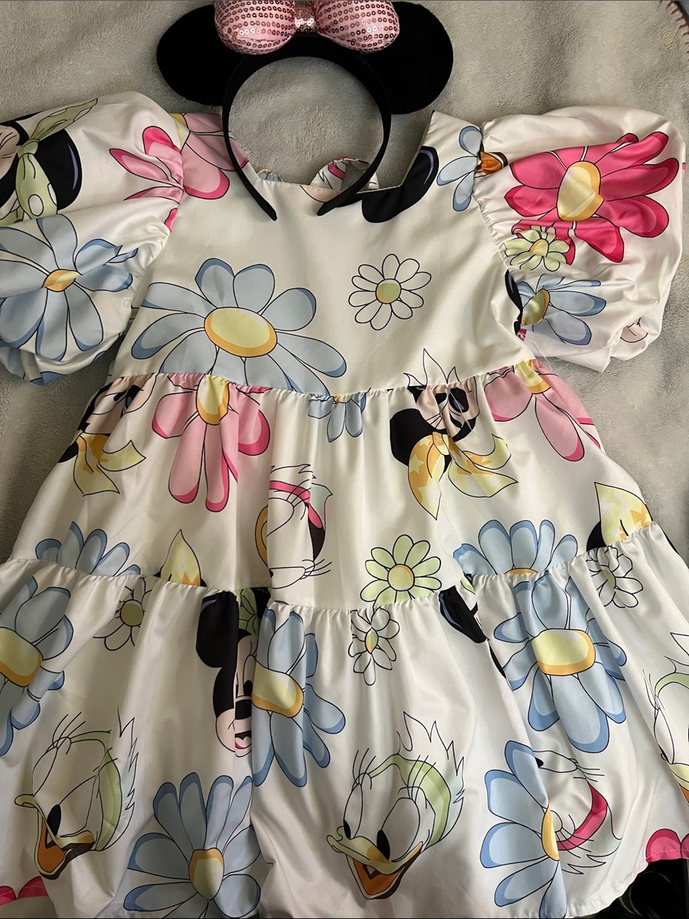 White Floral Cartoon Tiered Puff-Sleeve Dress for Girls